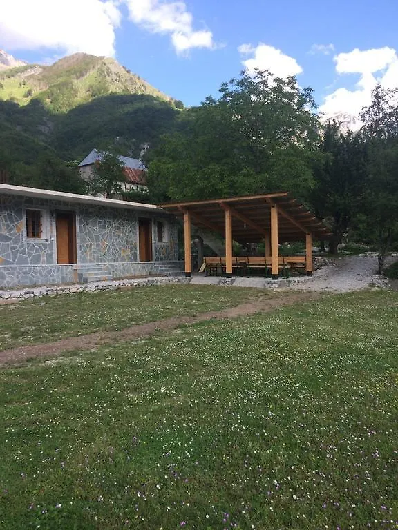 Holiday home Buni Shqipes Villa Theth