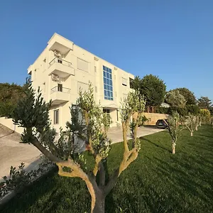 Mega Apartament