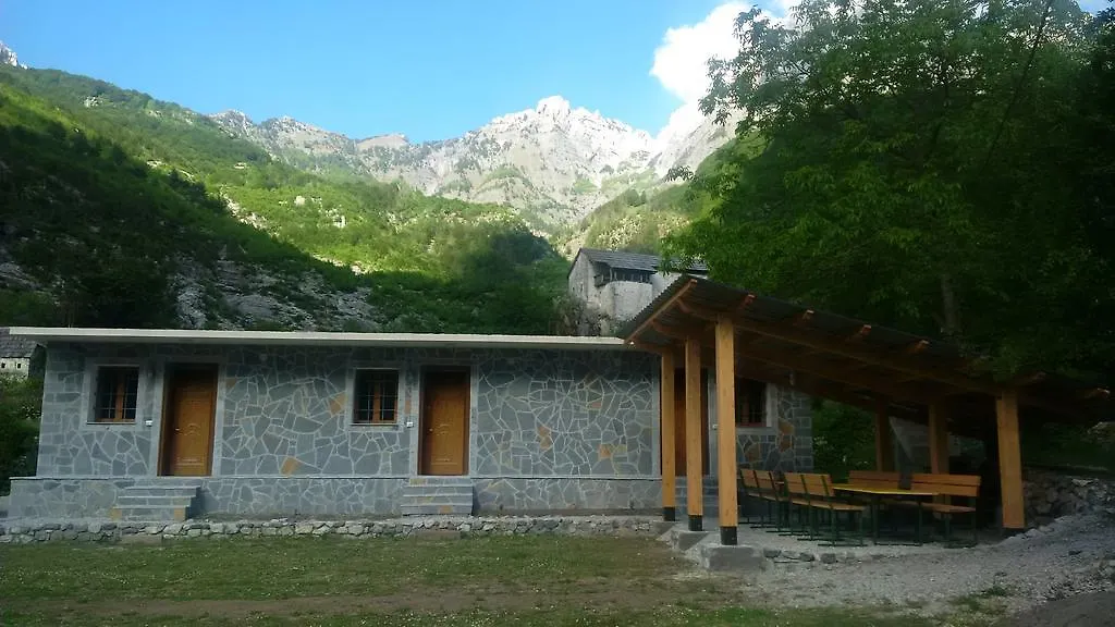 Buni Shqipes Villa Theth